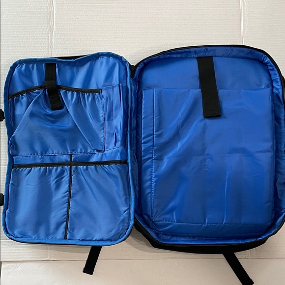 Simple Travel Backpack - Picture 2 of 11